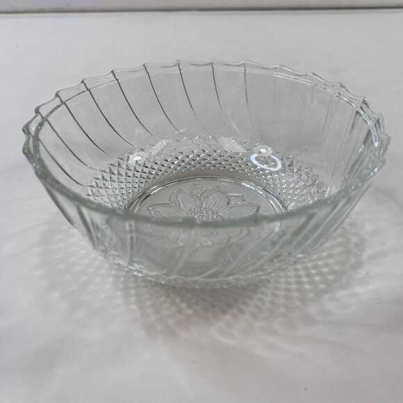 3 Crystal Glass Lidded Bowls Candy Dishes Textured Etched Swirl Design Vintage - Picture 6 of 10